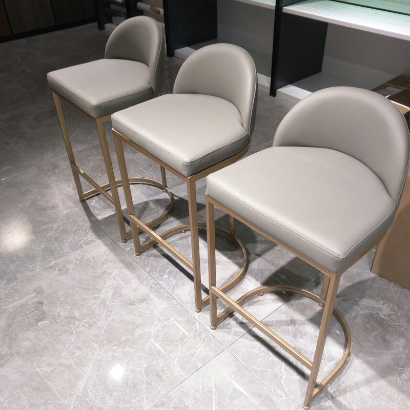 Industrial Low Back Stool PU Leather Counter Stool with Metal Legs Clearhalo 'Bar Furniture' 'Bar Stools' 'bar_stools' 'furn' 'furn_bar_stools' 'Furniture' 'Kitchen & Dining Furniture' 6184696