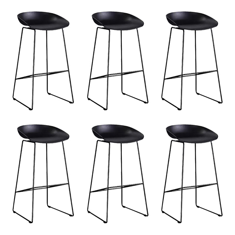 Industrial Bar Stool with Bucket Plastic Stool for Restaurant