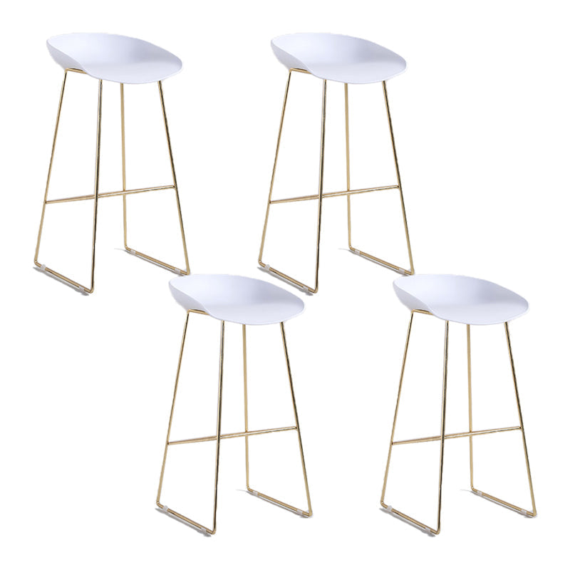 Industrial Bar Stool with Bucket Plastic Stool for Restaurant