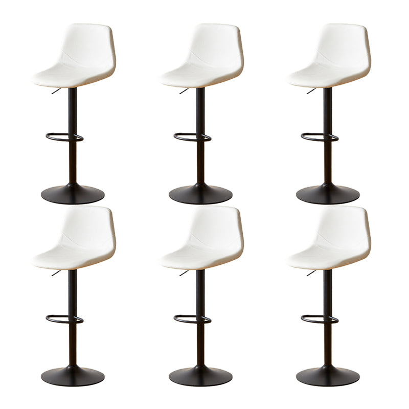 Tabouret de comptoir sans accoudoirs à dossier industriel, tabouret de bar réglable en fer avec coussin en cuir