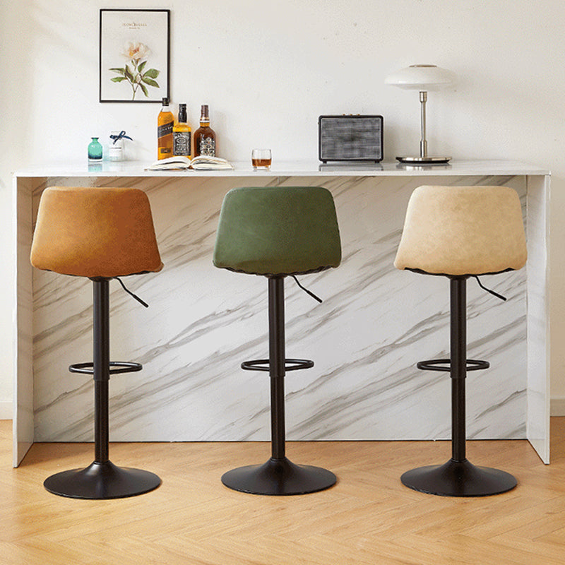 Tabouret de comptoir sans accoudoirs à dossier industriel, tabouret de bar réglable en fer avec coussin en cuir