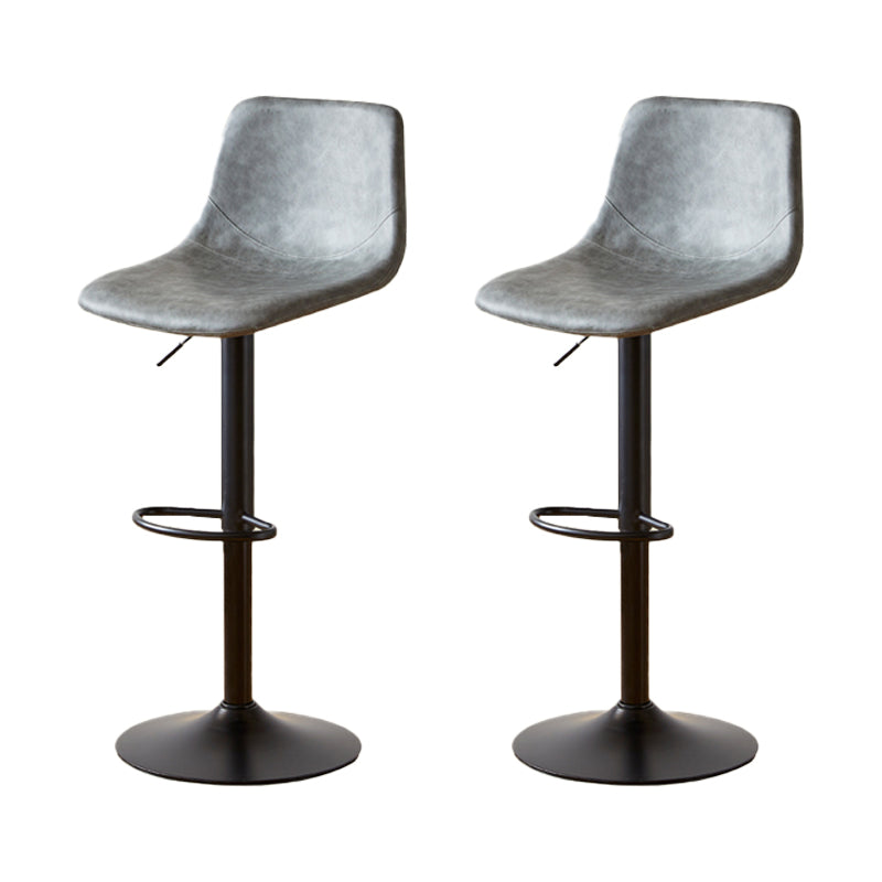 Tabouret de comptoir sans accoudoirs à dossier industriel, tabouret de bar réglable en fer avec coussin en cuir