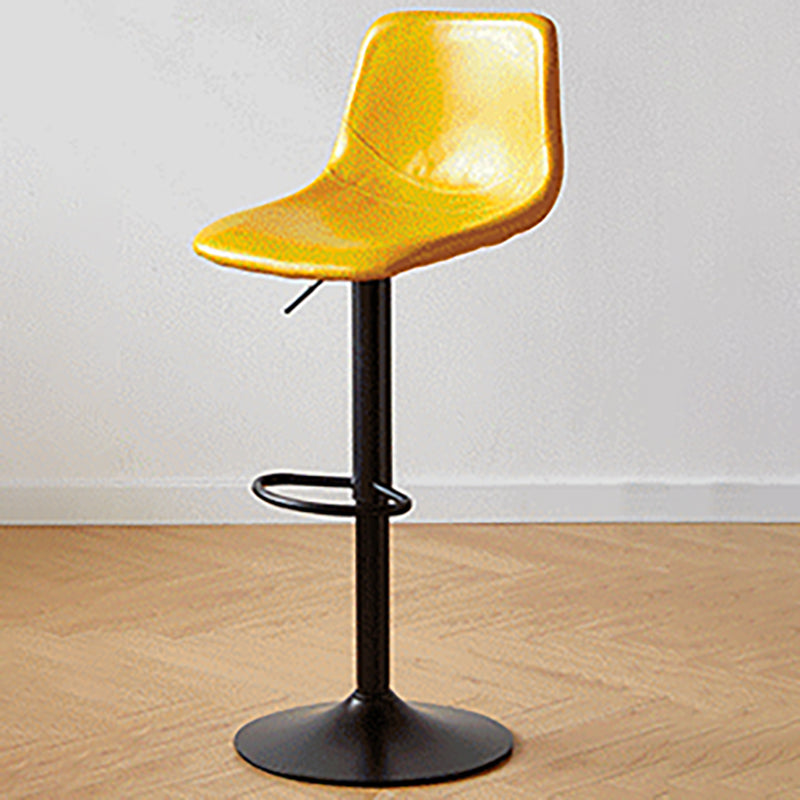 Tabouret de comptoir sans accoudoirs à dossier industriel, tabouret de bar réglable en fer avec coussin en cuir
