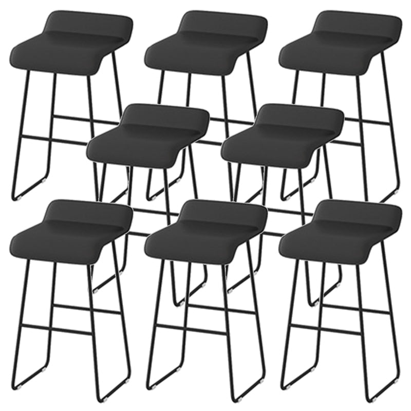 Barhocker im modernen Stil, solider Wave-Sitz, Barhocker mit Metallbeinen
