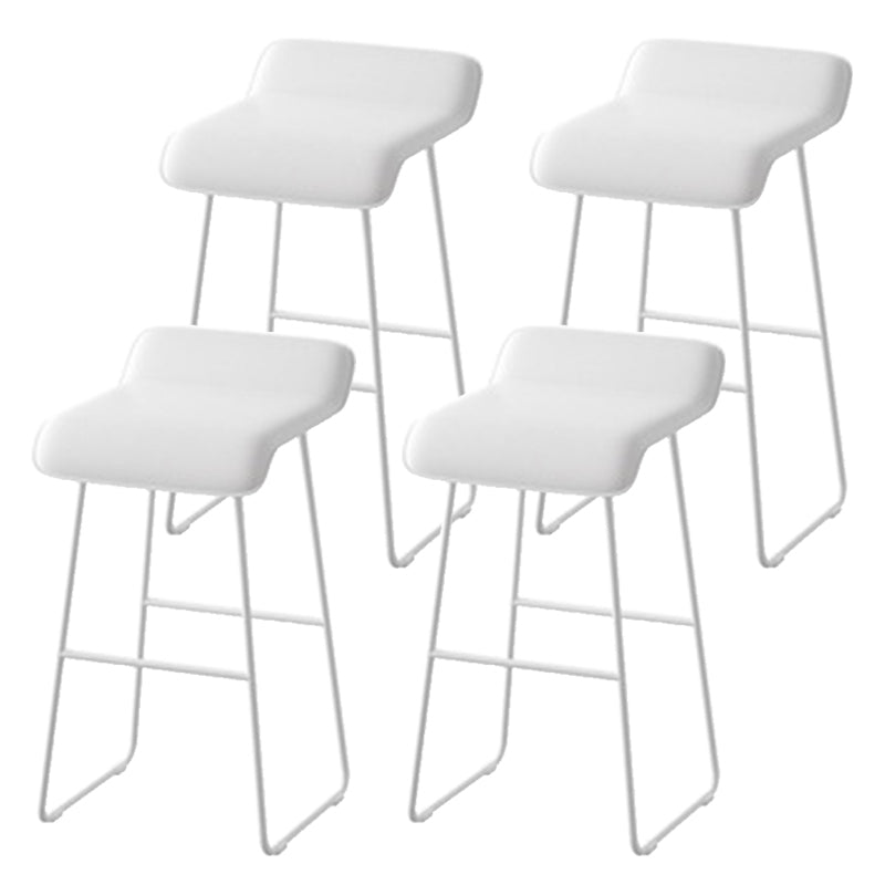 Barhocker im modernen Stil, solider Wave-Sitz, Barhocker mit Metallbeinen