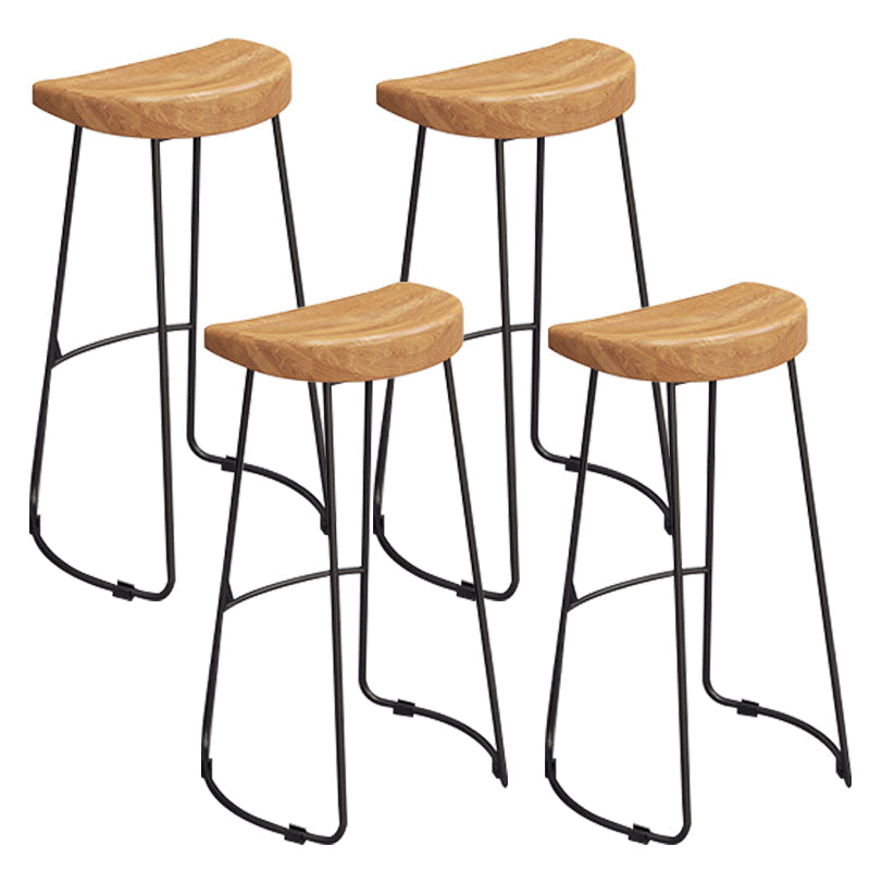 Contemporary Wood Bar Stool Metal Bar Stool with Contoured Seat Black 4 Piece Set Clearhalo 'Bar Furniture' 'Bar Stools' 'bar_stools' 'furn' 'furn_bar_stools' 'Furniture' 'Kitchen & Dining Furniture' 6185895