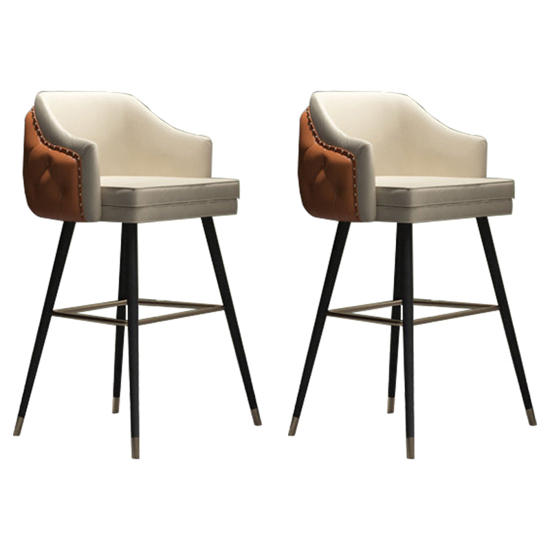 Tabouret de comptoir de dossier d'accoudoir moderne tabouret de Bar de café en fer avec coussin et pédale