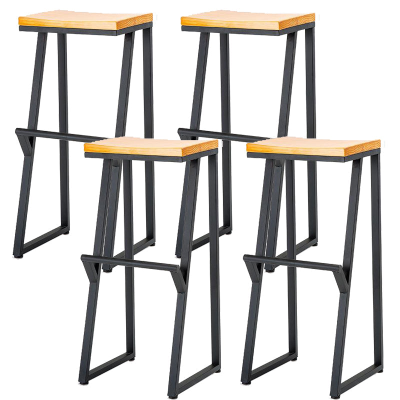 Contemporary Wood Counter Stools Metal Bar Stool for Home Use 4 Piece Set Bar Stool(33"H) Clearhalo 'Bar Furniture' 'Bar Stools' 'bar_stools' 'furn' 'furn_bar_stools' 'Furniture' 'Kitchen & Dining Furniture' 6187139