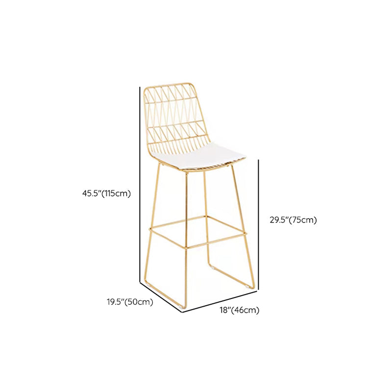 Modern Round Pub Table Set 1/2/3 Pieces Bar Table with Metal Stools Clearhalo 'Bar Furniture' 'furn' 'furn_home_bar_bar_sets' 'Furniture' 'Home Bars & Bar Sets' 'home_bar_bar_sets' 'Kitchen & Dining Furniture' 6187827