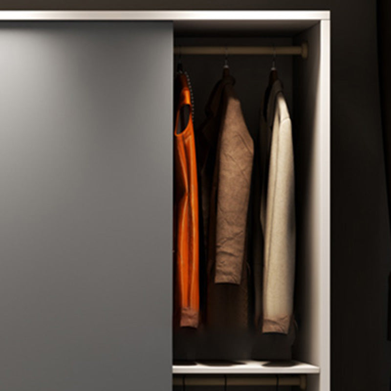 Moderne stijl schuifdeuren arme houten opbergkast met planken