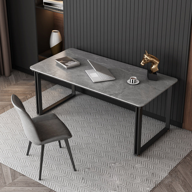 Industrieller Marmorschreiberschreibtisch Zinnbüro mit Metallbeinen
