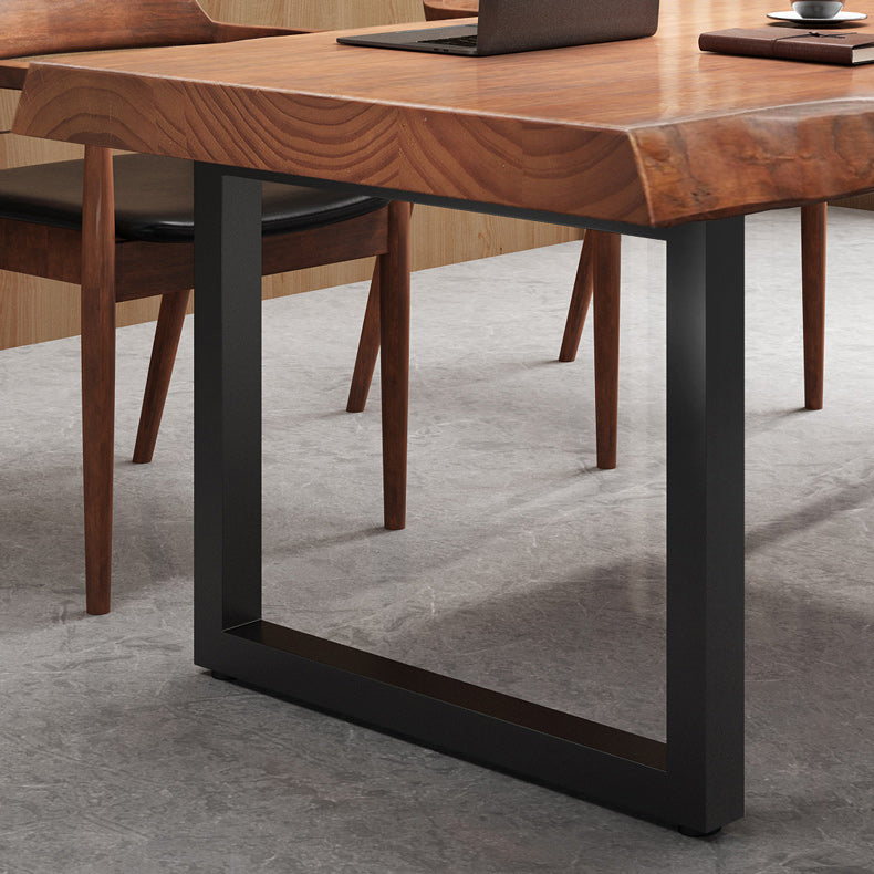 Sled Industrial Writing Desk Brown et bureau noir avec pin et métal