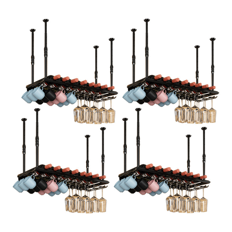 Bottiglia di vino in metallo industriale e portabottiglie in vetro appeso