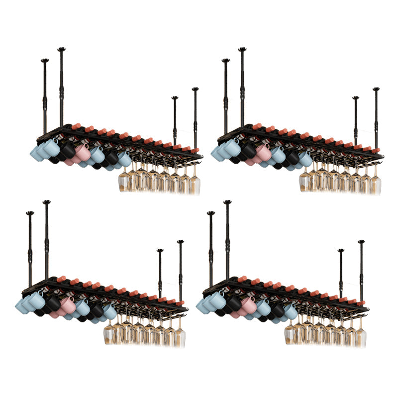 Bottiglia di vino in metallo industriale e portabottiglie in vetro appeso