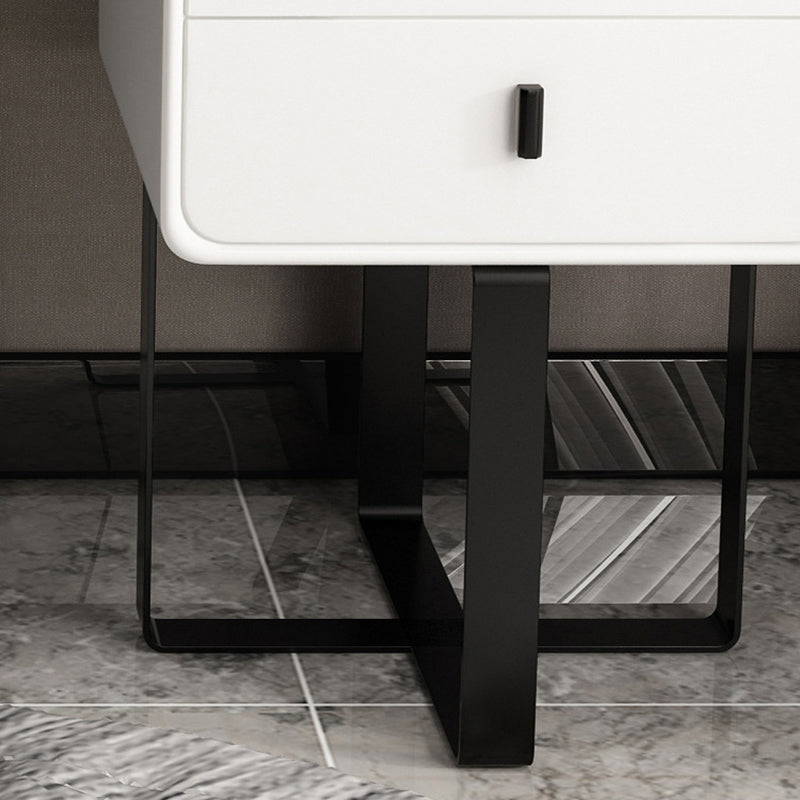 IJdelheid van 2 ladesset echte leer- en metalen make-upkapidafel met spiegel en ontlasting