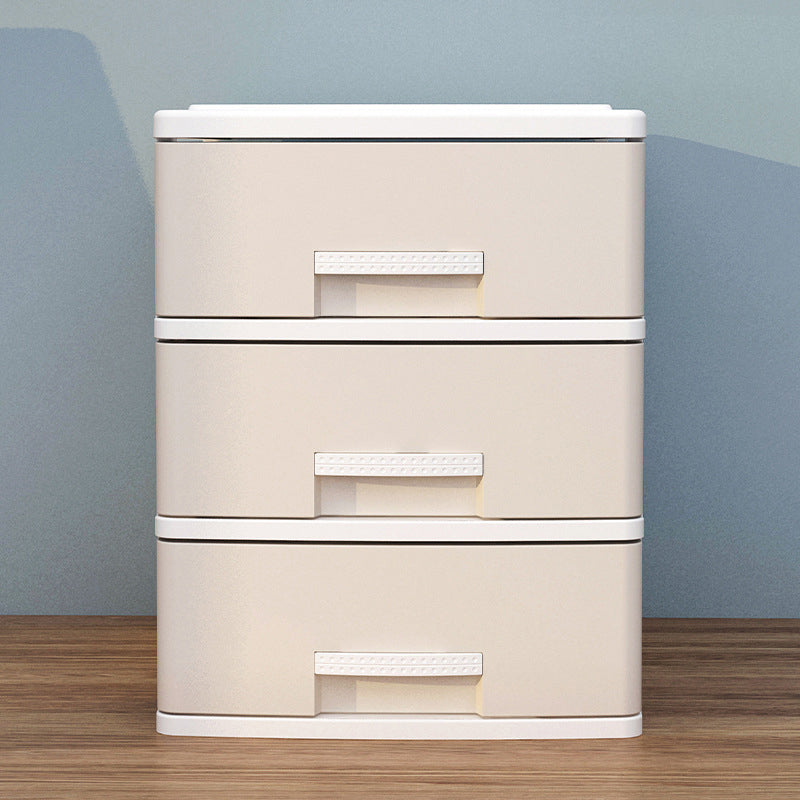 Gabinetto di plastica verticale di un armadio contemporaneo con cassetti