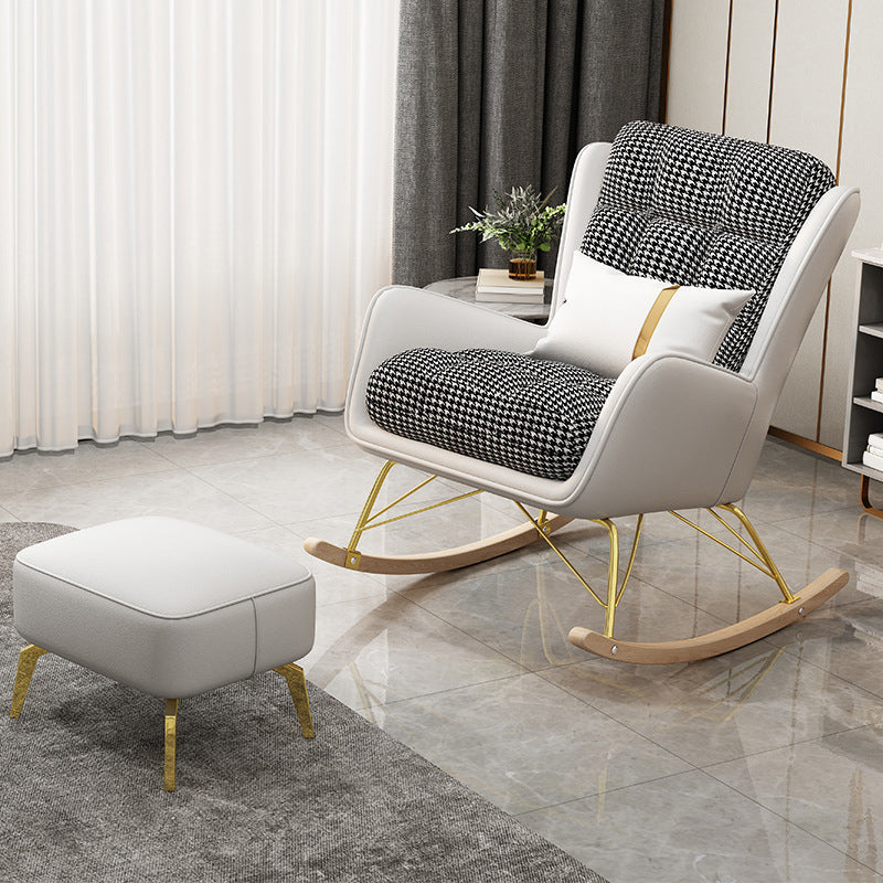 Chaise de culbuteur de style moderne