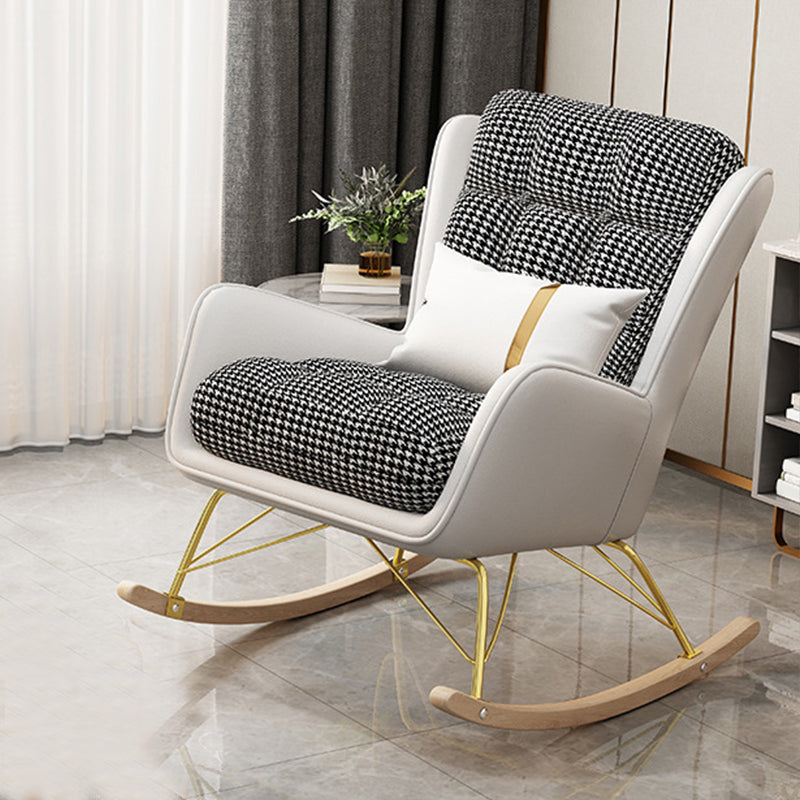 Chaise de culbuteur de style moderne