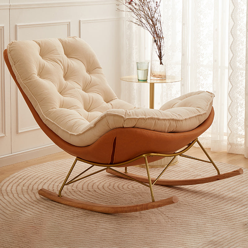 Chaise à bascule de style glam