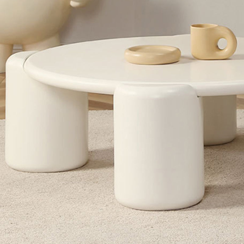 Table basse ronde en bois d'ingénierie Table de cocktail moderne à 4 pieds