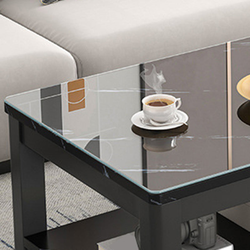 Tavolino da caffè moderno in vetro con 4 gambe e 1 ripiano. Tavolino da cocktail semplice