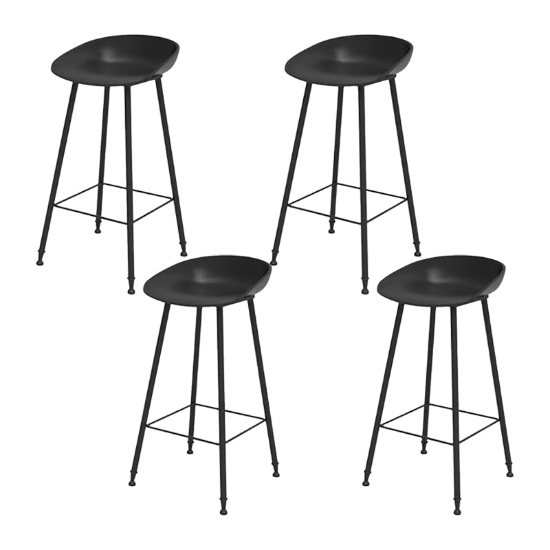 Industrial Counter Stool with Bucket Plastic Bar Stools for Restaurant Black 4 Piece Set Clearhalo 'Bar Furniture' 'Bar Stools' 'bar_stools' 'furn' 'furn_bar_stools' 'Furniture' 'Kitchen & Dining Furniture' 6220775