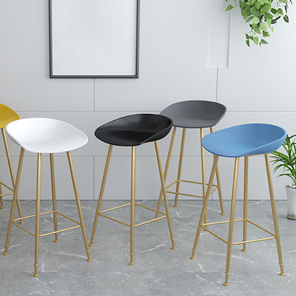 Industrial Counter Stool with Bucket Plastic Bar Stools for Restaurant Clearhalo 'Bar Furniture' 'Bar Stools' 'bar_stools' 'furn' 'furn_bar_stools' 'Furniture' 'Kitchen & Dining Furniture' 6220788