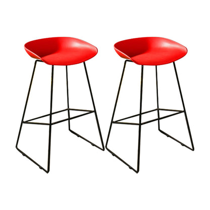 Tabouret de comptoir sans accoudoirs à dossier moderne, haut en métal avec coussin en plastique