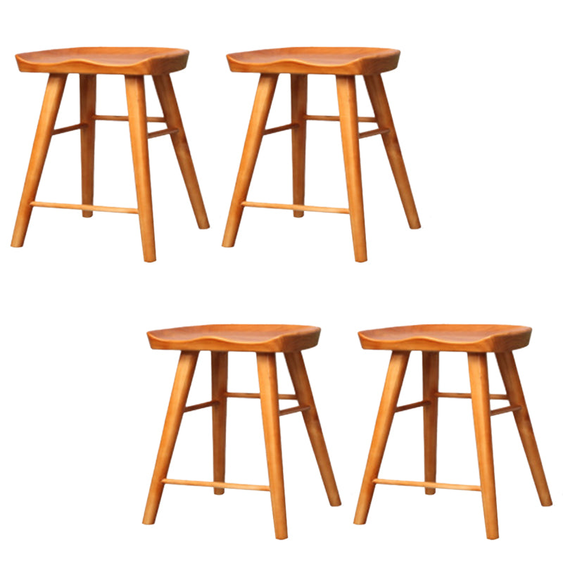 Taburete de bar de madera sin respaldo moderno con pedal y asiento de madera