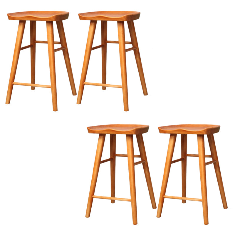 Taburete de bar de madera sin respaldo moderno con pedal y asiento de madera
