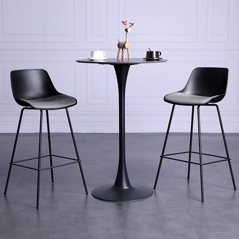 Modern Plastic Bar-stool Bucket Seat Counter Bar Stool with Metal Legs Clearhalo 'Bar Furniture' 'Bar Stools' 'bar_stools' 'furn' 'furn_bar_stools' 'Furniture' 'Kitchen & Dining Furniture' 6221544