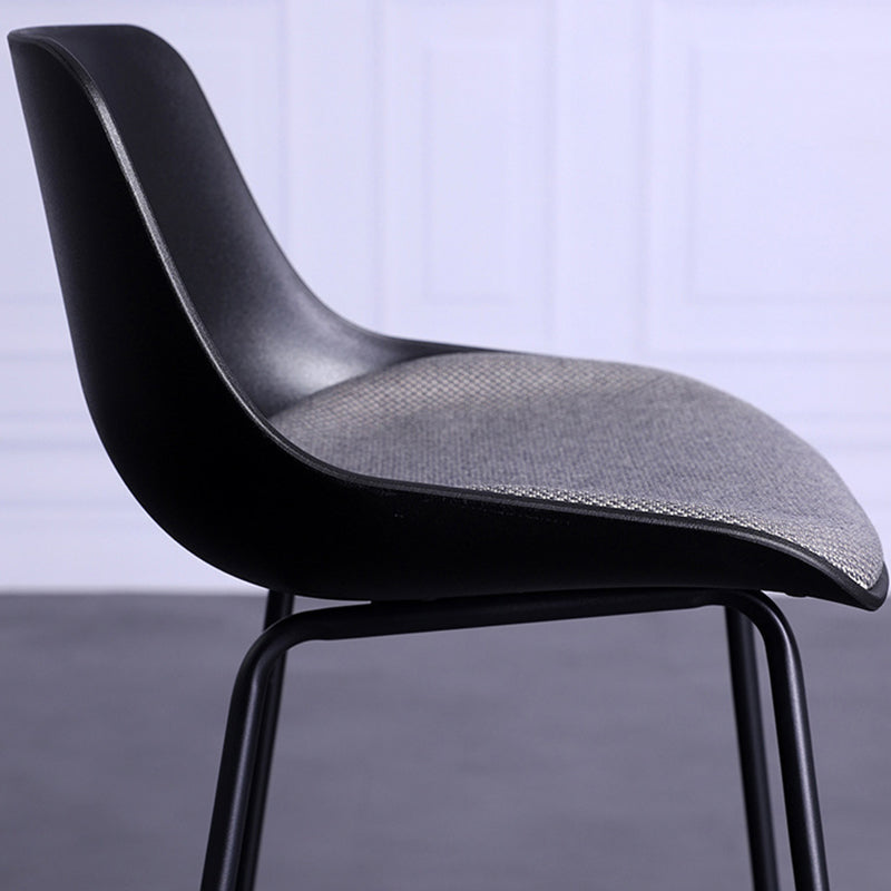 Modern Plastic Bar-stool Bucket Seat Counter Bar Stool with Metal Legs Clearhalo 'Bar Furniture' 'Bar Stools' 'bar_stools' 'furn' 'furn_bar_stools' 'Furniture' 'Kitchen & Dining Furniture' 6221553