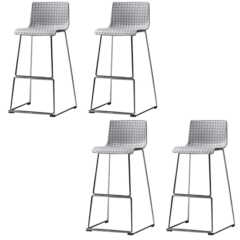 Schipi moderni in plastica da bar in plastica sgabello da bar con gambe metalliche