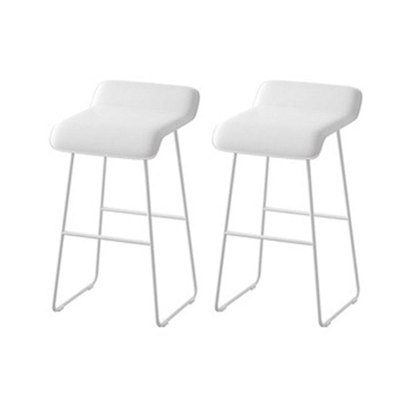 Industrial Style Bar Table Set 1/2/5 Pieces Wood Bar Table with Metal Stools White 30"H Stools (Set of 2) Clearhalo 'Bar Furniture' 'furn' 'furn_home_bar_bar_sets' 'Furniture' 'Home Bars & Bar Sets' 'home_bar_bar_sets' 'Kitchen & Dining Furniture' 6222745