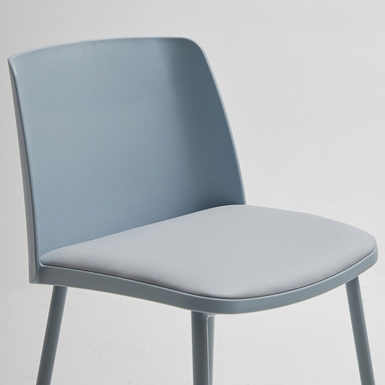 Taburete de bar de cuero de PU de estilo moderno, taburete de bar con asiento cuadrado y patas de metal