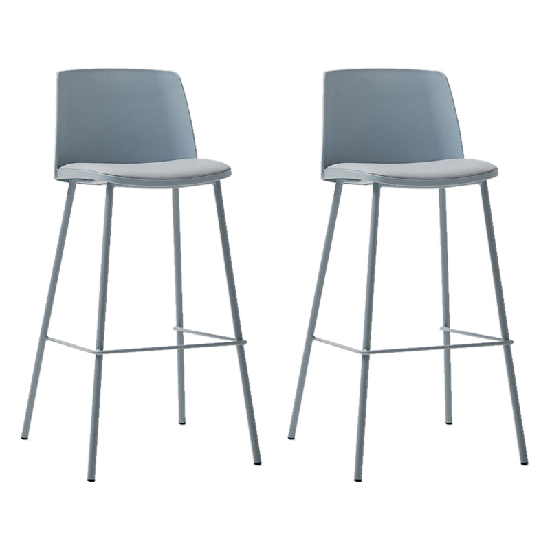 Taburete de bar de cuero de PU de estilo moderno, taburete de bar con asiento cuadrado y patas de metal
