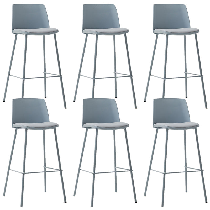 Taburete de bar de cuero de PU de estilo moderno, taburete de bar con asiento cuadrado y patas de metal