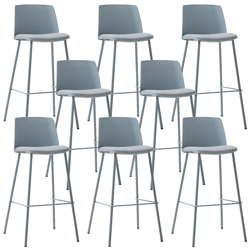 Taburete de bar de cuero de PU de estilo moderno, taburete de bar con asiento cuadrado y patas de metal