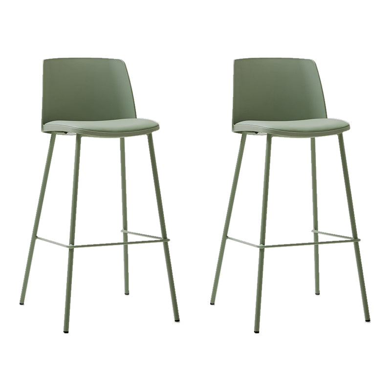 Taburete de bar de cuero de PU de estilo moderno, taburete de bar con asiento cuadrado y patas de metal