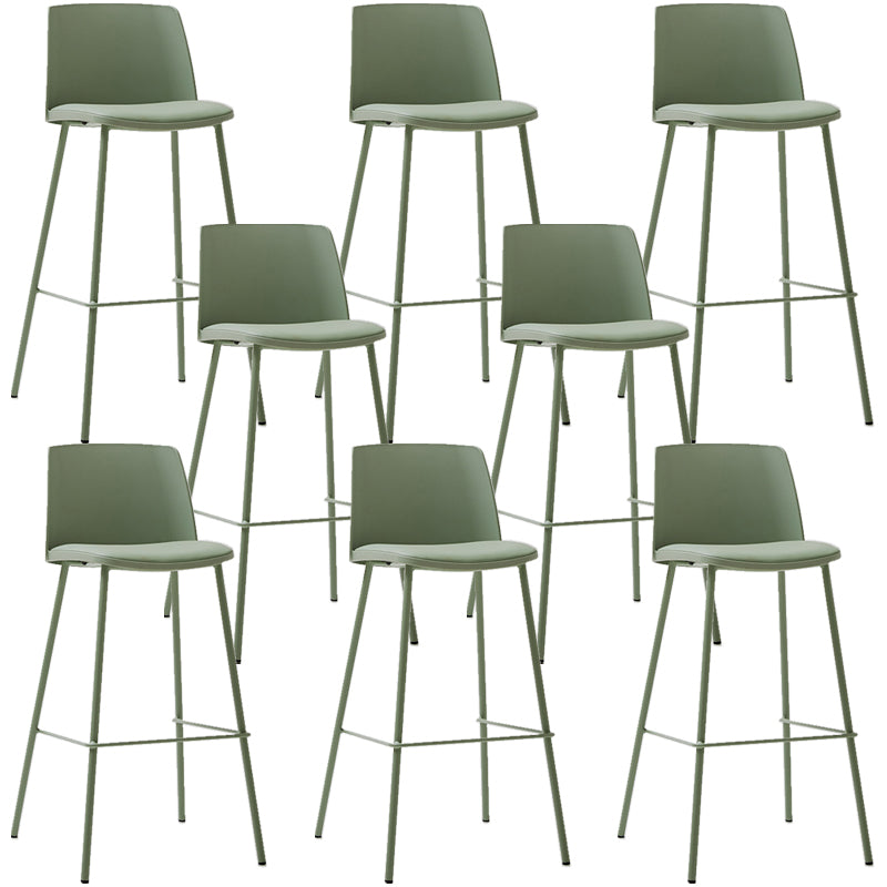 Taburete de bar de cuero de PU de estilo moderno, taburete de bar con asiento cuadrado y patas de metal