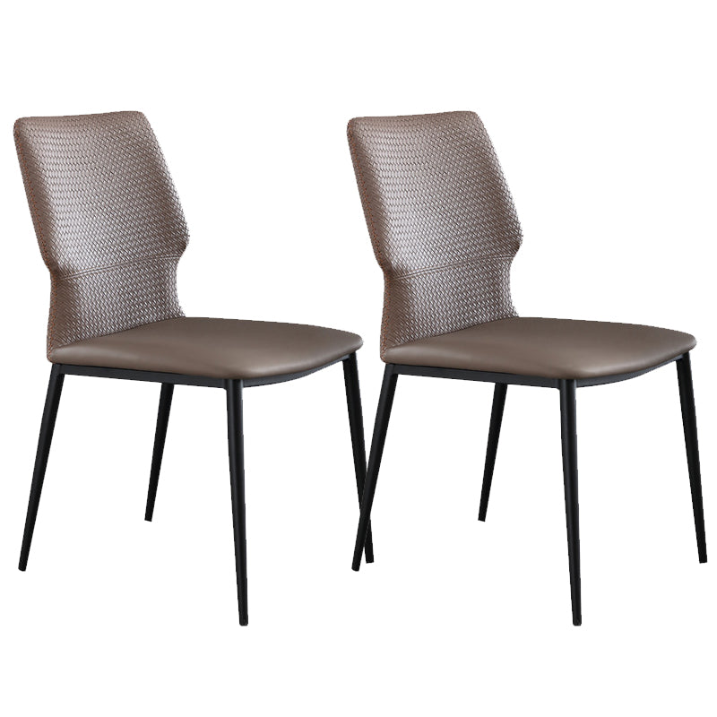 Chaises latérales sans bras de style industriel avec des jambes en métal pour la cuisine