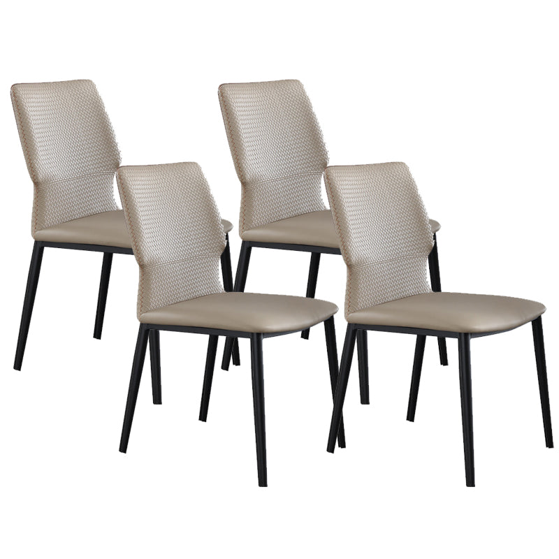 Chaises latérales sans bras de style industriel avec des jambes en métal pour la cuisine