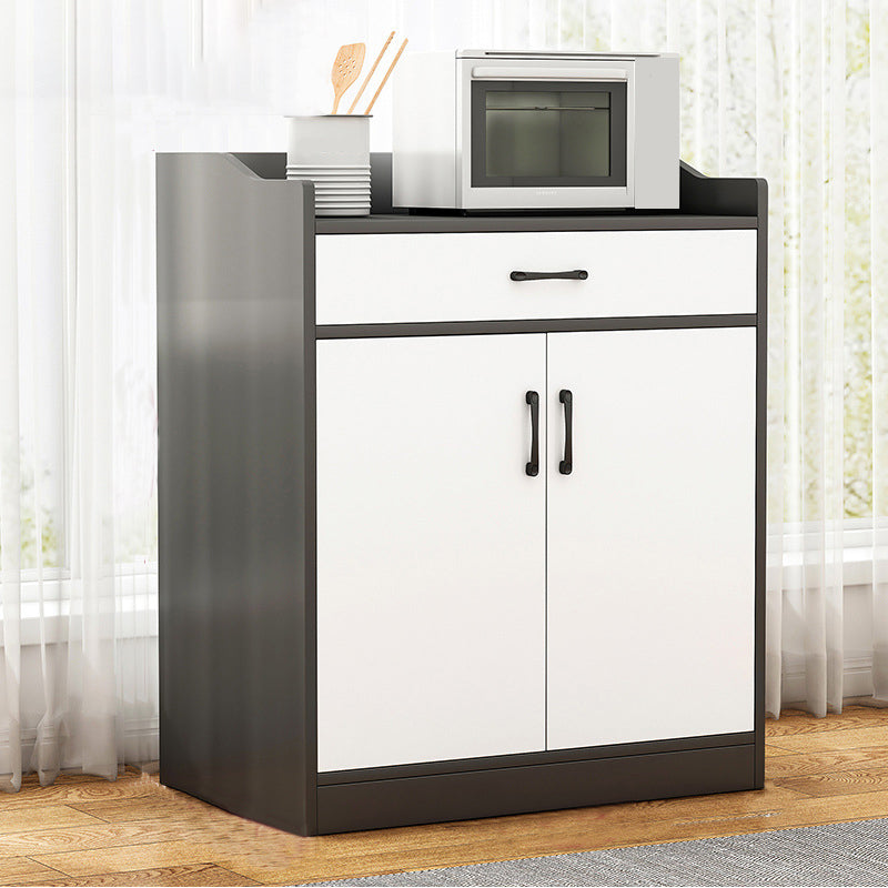 Moderno tavolo da pranzo con finitura antica in legno ingegnerizzato con deposito aperto