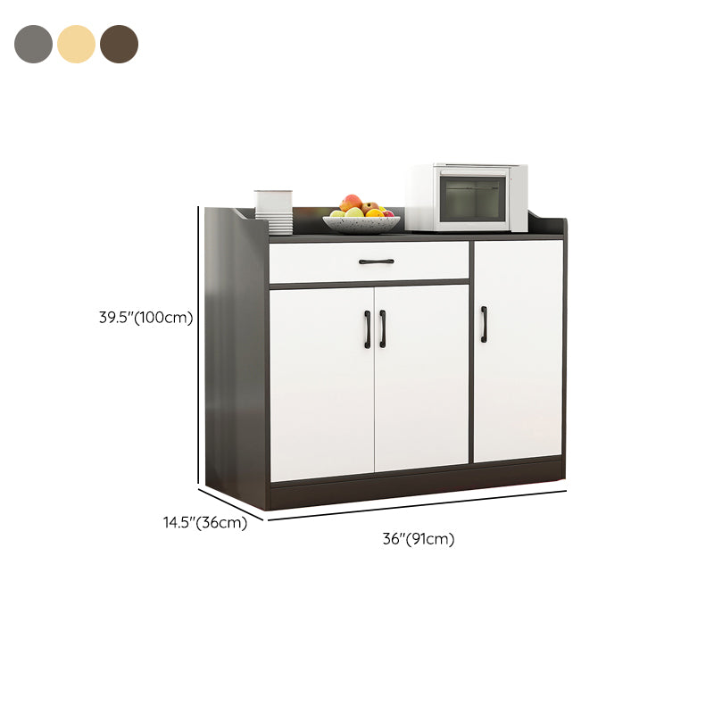 Moderno tavolo da pranzo con finitura antica in legno ingegnerizzato con deposito aperto