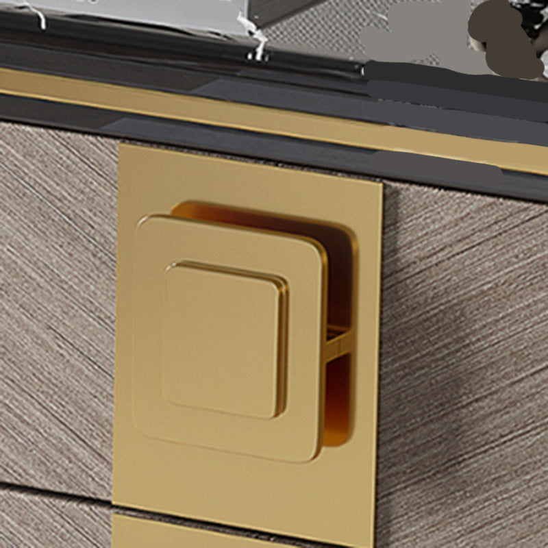 Scheda laterale Glam 4-Drawer Abbazzine nera a 2 porte con base di metallo