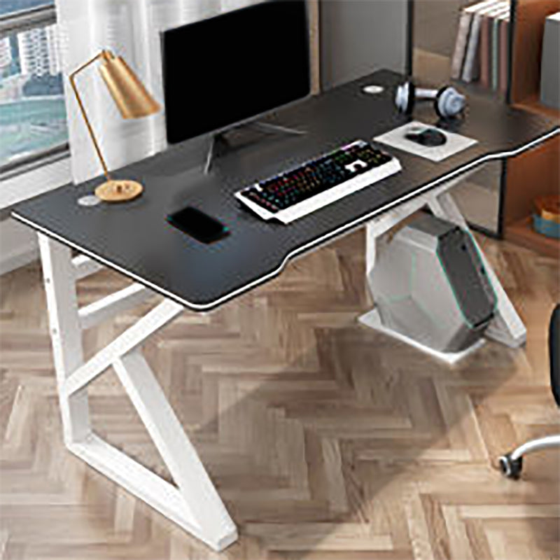 Contemporary Wooden Computer Desk Bedroom Office Desk with Cable Management White Black Clearhalo 'furn' 'furn_office_desk' 'Furniture' 'Office Desks' 'Office Furniture' 'office_desk' 6231892