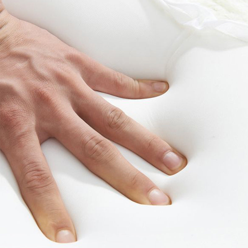 Divano standard a braccio rotondo contemporaneo.