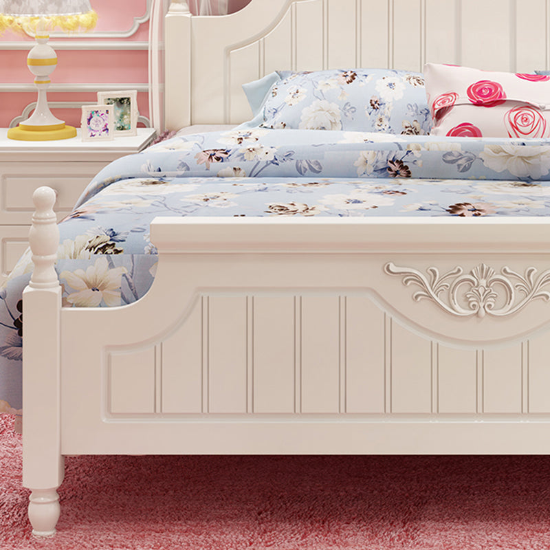 Affiche de campagne française Crème Crème en bois massif Four Affiche Lit avec tête de lit