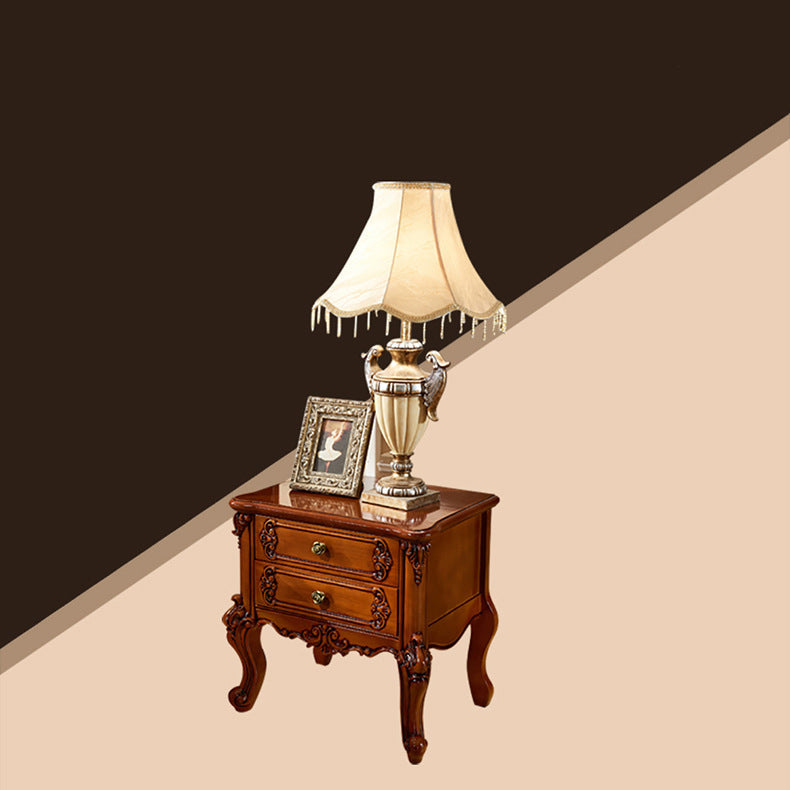 Mesa nocturna tradicional de madera roja Mesa de mesa con 2 cajones