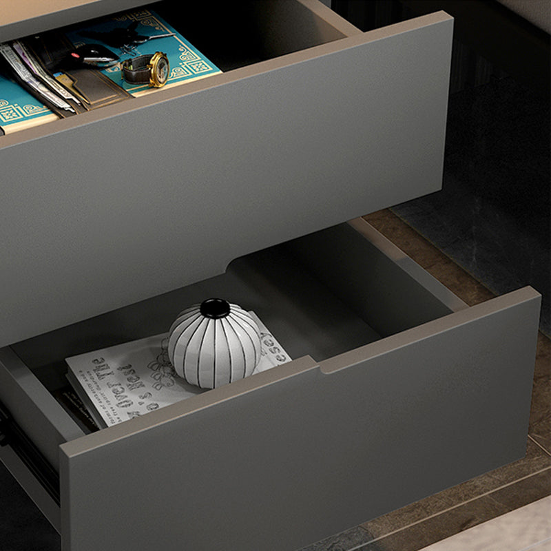 Cassettiera portaoggetti Glam realizzata in legno con 3/4/5 cassetti